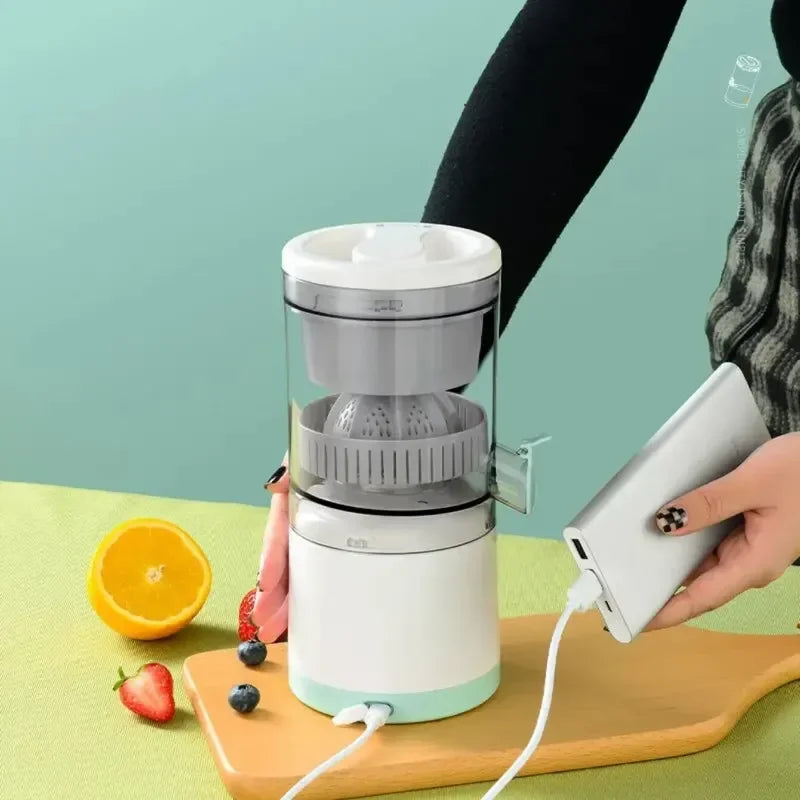 Blend Your Way to Health with the Xiaomi Ju479 Portable Electric Juicer!