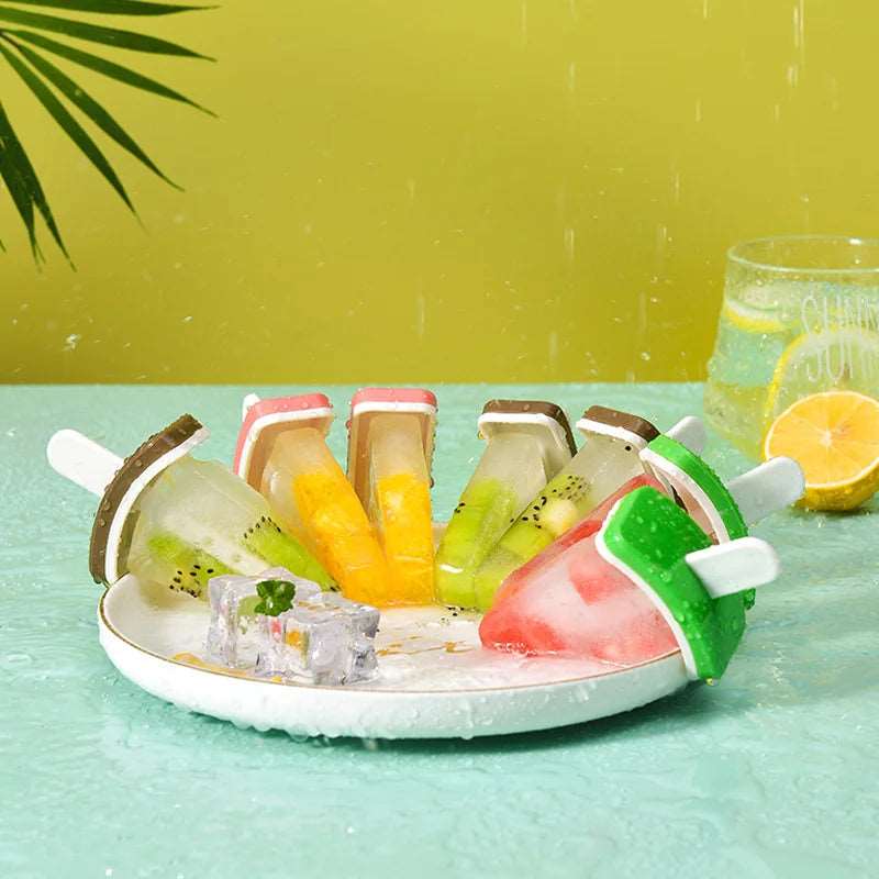 Watermelon-Shaped Ice Cream Mold with Cover - DIY Popsicle Maker